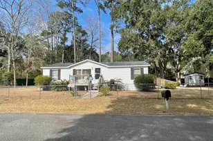4 Adams Way, Beaufort, SC 29906 - Photo 1