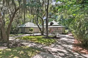 614 Island Cir E, Saint Helena Island, SC 29920 - Photo 1