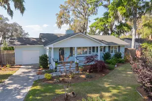 2204 Wilson Dr, Beaufort, SC 29902 - Photo 1