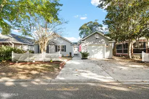 21 Caswell Ave, Beaufort, SC 29902 - Photo 1
