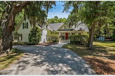 19 Laughing Gull Drive, Beaufort, SC 29907 - Photo 1