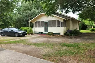 801 Water St, Allendale, SC 29810 - Photo 1