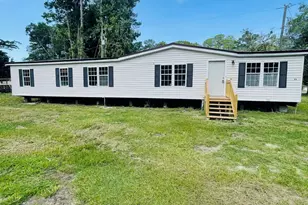 25 Milledge Village Rd, Beaufort, SC 29906 - Photo 1