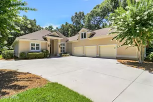 35 Greenwood Dr, Bluffton, SC 29910 - Photo 1
