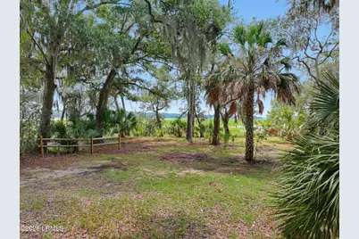 55 Cameroon Drive, Beaufort, SC 29907 - Photo 1