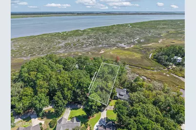 208 Black Skimmer Drive W, Beaufort, SC 29907 - Photo 1