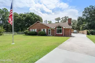 12 Calico Ct, Beaufort, SC 29906 - Photo 1