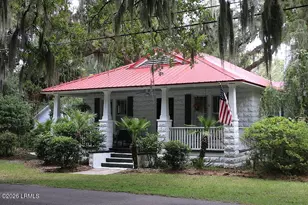 2106 North St, Beaufort, SC 29902 - Photo 1