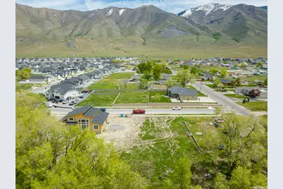 8035 N Park Meadow Ln, Tooele, UT 84074 - Photo 1