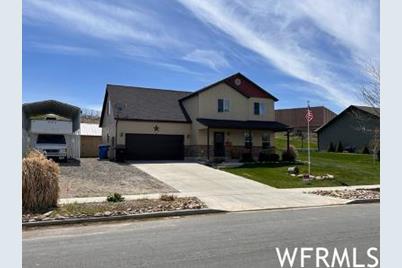 50 N 500 W, Hyrum, UT 84319 - Photo 1