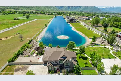 340 E Maple St, Mapleton, UT 84664 - Photo 1
