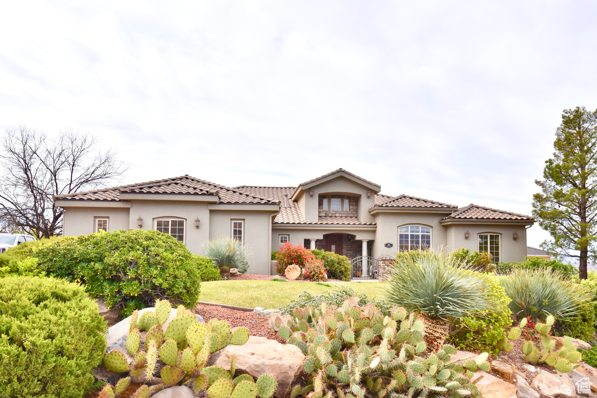 992 E Chinook Dr, Washington, UT 84780 MLS 1989870 Coldwell Banker