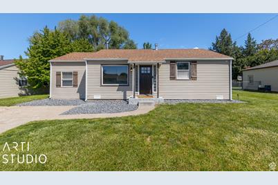 941 E Goddard N, Layton, UT 84041 - Photo 1