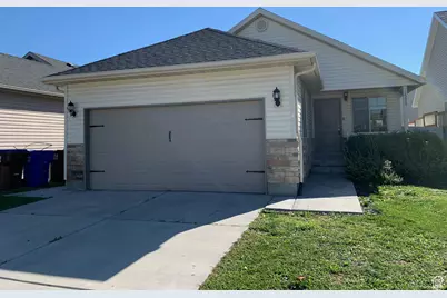 1596 E Shadow Dr, Eagle Mountain, UT 84005 - Photo 1