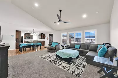 4598 W 5800 S, Hooper, UT 84315 - Photo 1