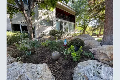 2588 S Elizabeth St #3, Salt Lake City, UT 84106 - Photo 1