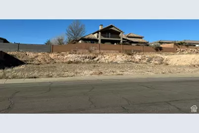 402 S Five Sisters Dr E #133, Saint George, UT 84790 - Photo 1