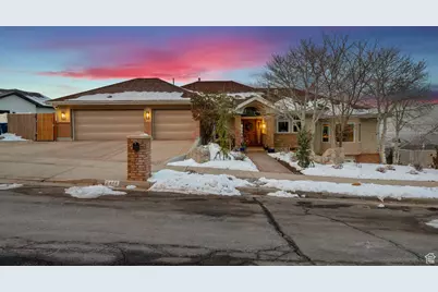 2466 S Promontory Dr, Salt Lake City, UT 84109 - Photo 1
