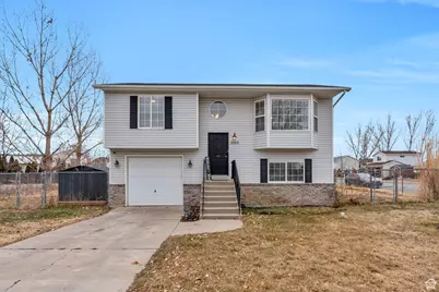 2252 N 2400 W, Clinton, UT 84015 - Photo 1