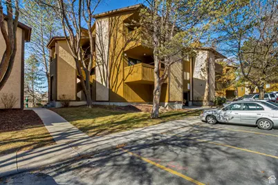 9178 S Jefferson Pl, Sandy, UT 84070 - Photo 1