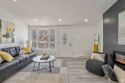 7046 S 2955 E, Cottonwood Heights, UT 84121 - Photo 1