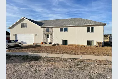 555 E 500 S, Fillmore, UT 84631 - Photo 1