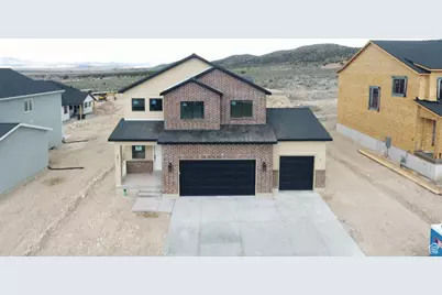 2911 E Clarkstone Dr, Eagle Mountain, UT 84005 - Photo 1