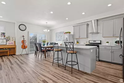 608 E Sawback Ln S, Draper, UT 84020 - Photo 1