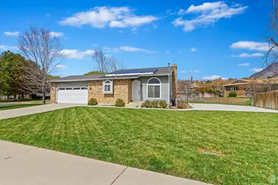 4202 W Cedar Hills Dr N, Cedar Hills, UT 84062 - Photo 1