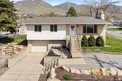1322 N Main St, Centerville, UT 84014 - Photo 1