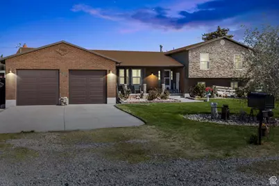 6868 W 5100 S, Hooper, UT 84315 - Photo 1