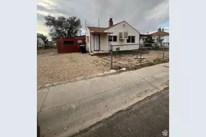 122 5th W, East Carbon, UT 84520 - Photo 1