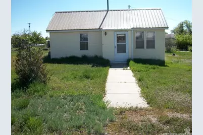 365 S 100 E, Monticello, UT 84535 - Photo 1