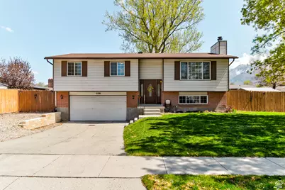 11291 S Sandy Creek Dr, Sandy, UT 84094 - Photo 1