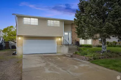 33 S Benchview Dr E, Tooele, UT 84074 - Photo 1