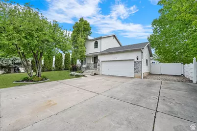 413 N 450 W, Clearfield, UT 84015 - Photo 1