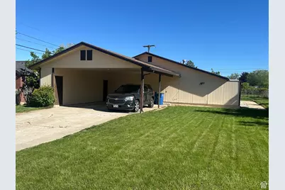 359 E 100 N, Kaysville, UT 84037 - Photo 1