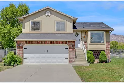 706 E 425 S, Ogden, UT 84404 - Photo 1