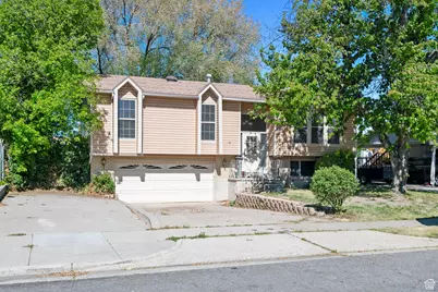 3724 S Oxford Way W, West Valley, UT 84119 - Photo 1