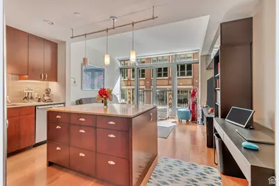 35 E 100 S #204, Salt Lake City, UT 84111 - Photo 1