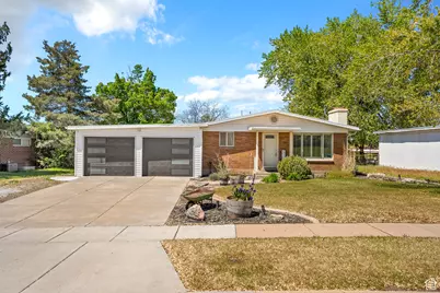 5725 S 2050 W, Roy, UT 84067 - Photo 1