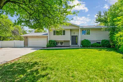 3437 W Sunrise Cir, West Jordan, UT 84084 - Photo 1