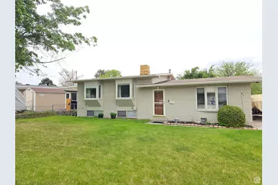 1056 E Platinum Way, Sandy, UT 84094 - Photo 1