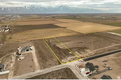 11046 N 8300 W #16, Tremonton, UT 84337 - Photo 1