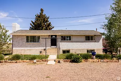 8034 W 3000 S, Roosevelt, UT 84066 - Photo 1