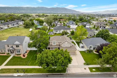494 E High Berry Ln S, Draper, UT 84020 - Photo 1