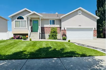 2552 W 2025 N, Clinton, UT 84015 - Photo 1