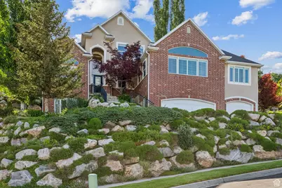 603 S Temple Hill Cir E, Bountiful, UT 84010 - Photo 1