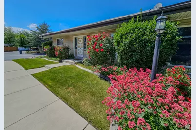 4543 S Tanglewood Dr E, Salt Lake City, UT 84117 - Photo 1