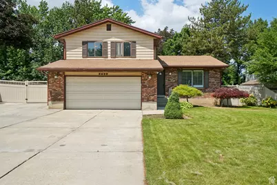 8892 S Flatiron Dr, Sandy, UT 84093 - Photo 1